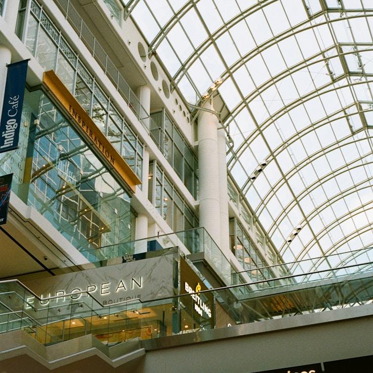 Dining out as an expat family in Portugal